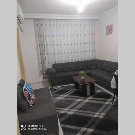 Konforunda Full Esyali Ev Merkezi Konumda Lejlighed